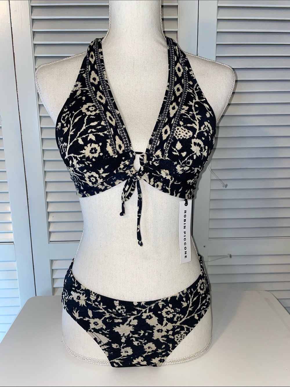 NWT - Robin Piccone Black & Cream Floral Halter Tie Bikini - Sz M